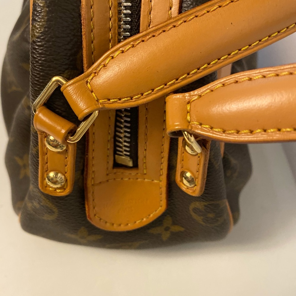 Louis Vuitton Klara handbag - Picture 4 of 8